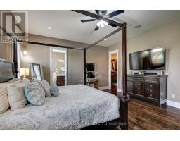 22060 NISSOURI ROAD - 21