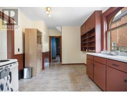 30 OWAISSA STREET - 10