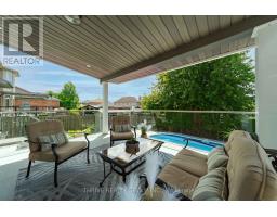 944 COLLINS DRIVE - 18
