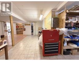 257 FENNEL STREET - 35