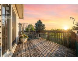 257 FENNEL STREET - 38