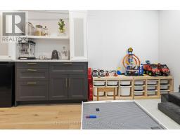 30 TRAPPER STREET - 33