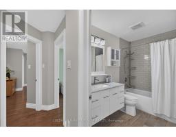 39 SHEPHERD AVENUE - 20