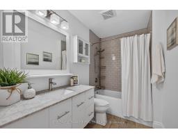 39 SHEPHERD AVENUE - 25
