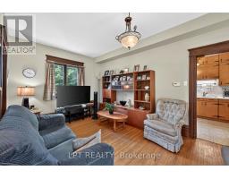 277 ANDREW STREET - 10