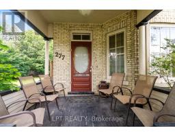 277 ANDREW STREET - 2
