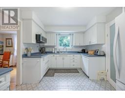 15 CONFEDERATION DRIVE - 10