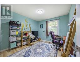 15 CONFEDERATION DRIVE - 14