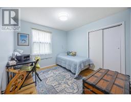 15 CONFEDERATION DRIVE - 15