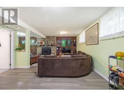 15 CONFEDERATION DRIVE - 19