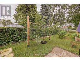 15 CONFEDERATION DRIVE - 28