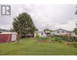 15 CONFEDERATION DRIVE - 31