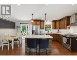 9 STRATHCONA DRIVE - 11