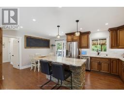 9 STRATHCONA DRIVE - 12