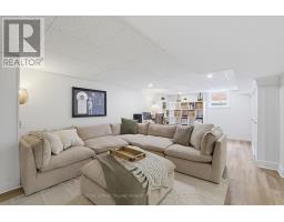 9 STRATHCONA DRIVE - 27