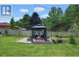 9 STRATHCONA DRIVE - 37