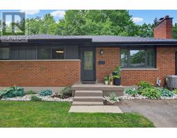 9 STRATHCONA DRIVE - 5
