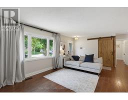 9 STRATHCONA DRIVE - 8
