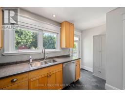 52 EMERY STREET E - 16
