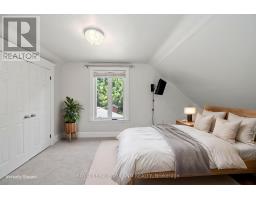 52 EMERY STREET E - 18