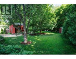 52 EMERY STREET E - 32