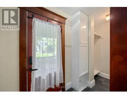 52 EMERY STREET E - 5