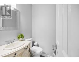 14 DUNCAN CRESCENT - 13