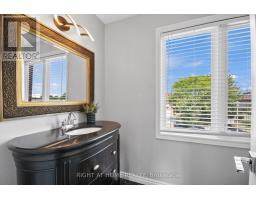 14 DUNCAN CRESCENT - 16