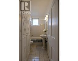 606 CENTRAL AVENUE - 25