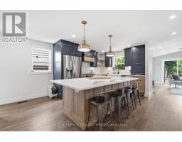 279 STEPHEN STREET - 10