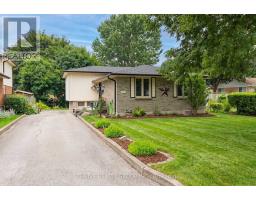 58 HARCROFT CRESCENT - 1