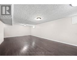 58 HARCROFT CRESCENT - 21