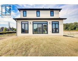 10 WOODMERE PATH - 38