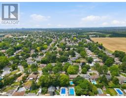 107 APONI CRESCENT - 45