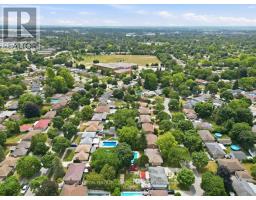 107 APONI CRESCENT - 8