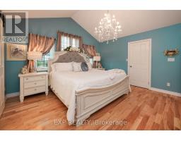 71817 SUNRIDGE CRESCENT - 27