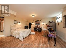 71817 SUNRIDGE CRESCENT - 30