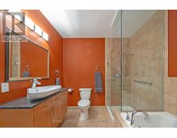 1202 - 250 PALL MALL STREET - 25