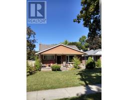 89 HEATHER CRESCENT - 2