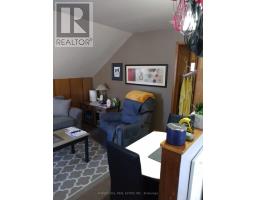 89 HEATHER CRESCENT - 29