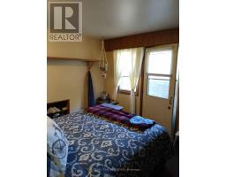 89 HEATHER CRESCENT - 31