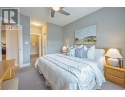 67 - 70 TANOAK DRIVE - 24