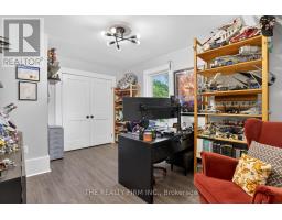 17 WOODWARD AVENUE - 21