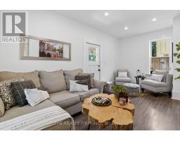 17 WOODWARD AVENUE - 28