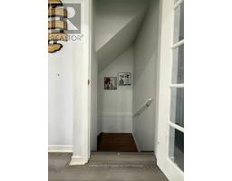 42 - 1855 ALDERSBROOK ROAD W - 34