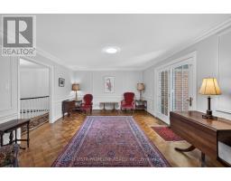 98 SHAVIAN BOULEVARD - 13