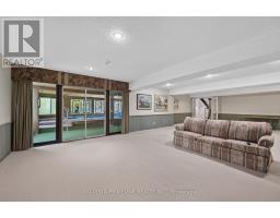 98 SHAVIAN BOULEVARD - 33