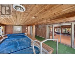 98 SHAVIAN BOULEVARD - 37