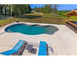 23999 MAYFAIR ROAD - 34