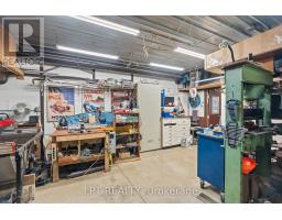 8452 DEFORE DRIVE - 28